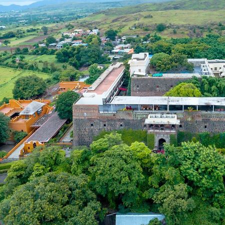 Fort Jadhavgadh -A Gadh Heritage Hotel Sasvad Exterior photo